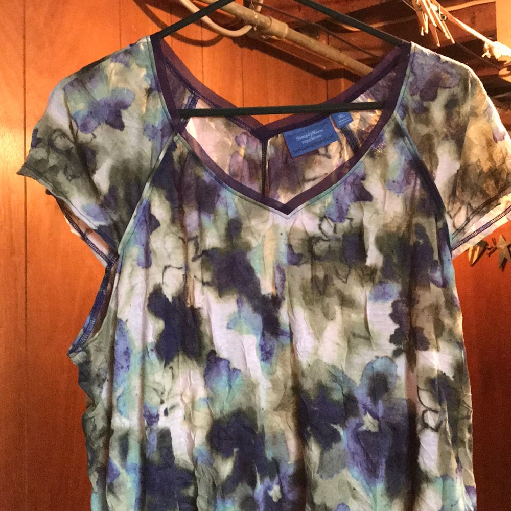 Shirt - Picture 4 of 4